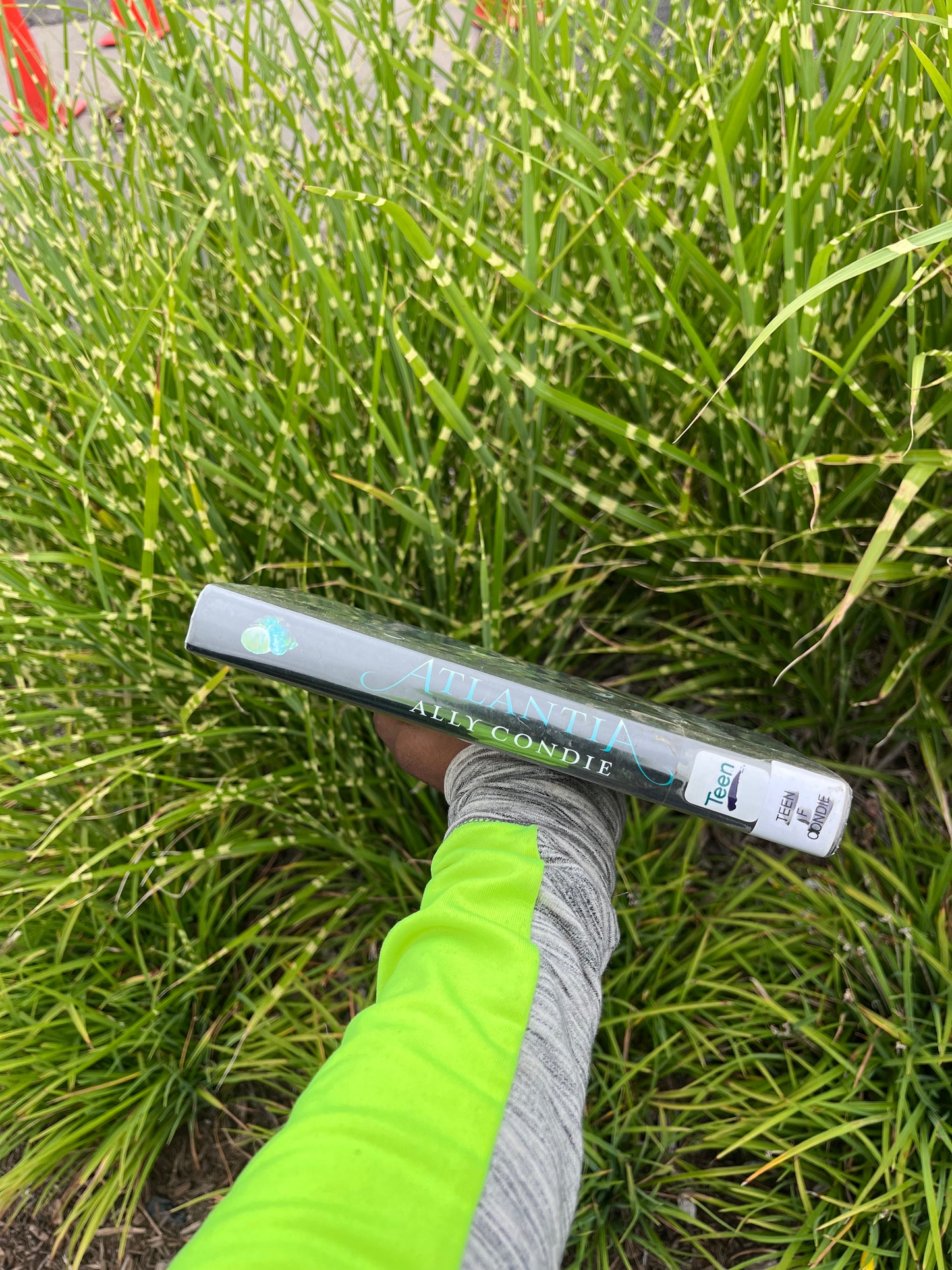 Hardcover Book Atlantia by Ally Condie